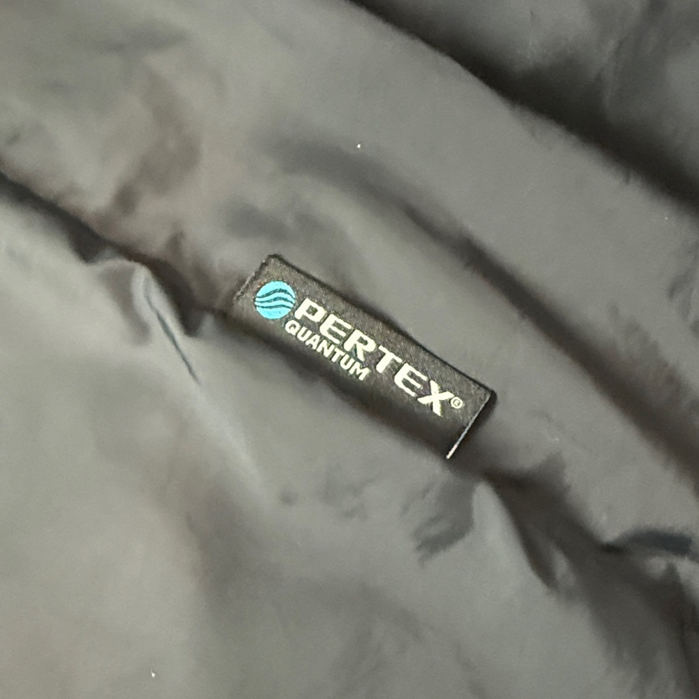 Duluth Trading Co Women's Black Puffer Coat - Picture 7 of 10